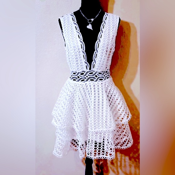 Dresses & Skirts - White mid length dress NWOT Necklace also for sale SOLD SEPARATELY(see listing)